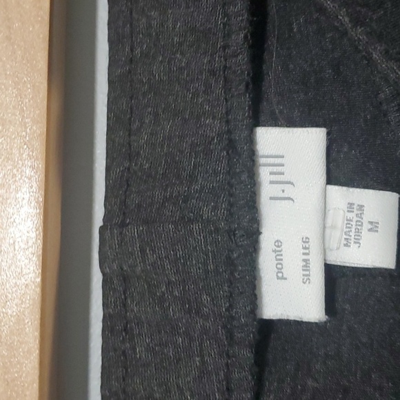 J. JILL pants women's size medium grey Ponte legging slim leg - Picture 4 of 8
